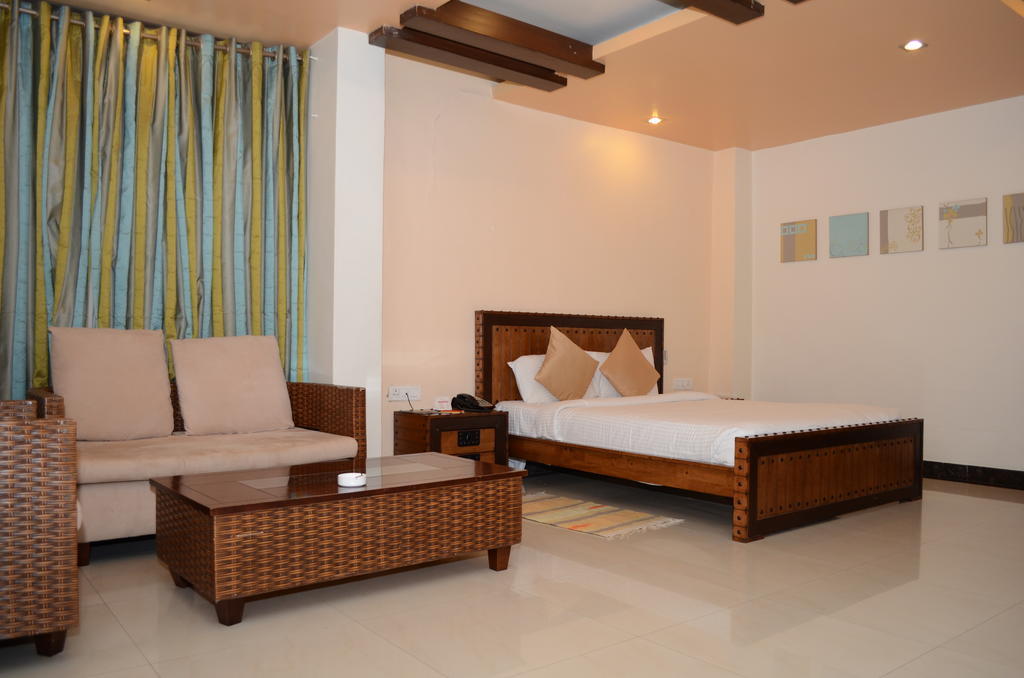 Hotel The Elite Suites Pune Ngoại thất bức ảnh